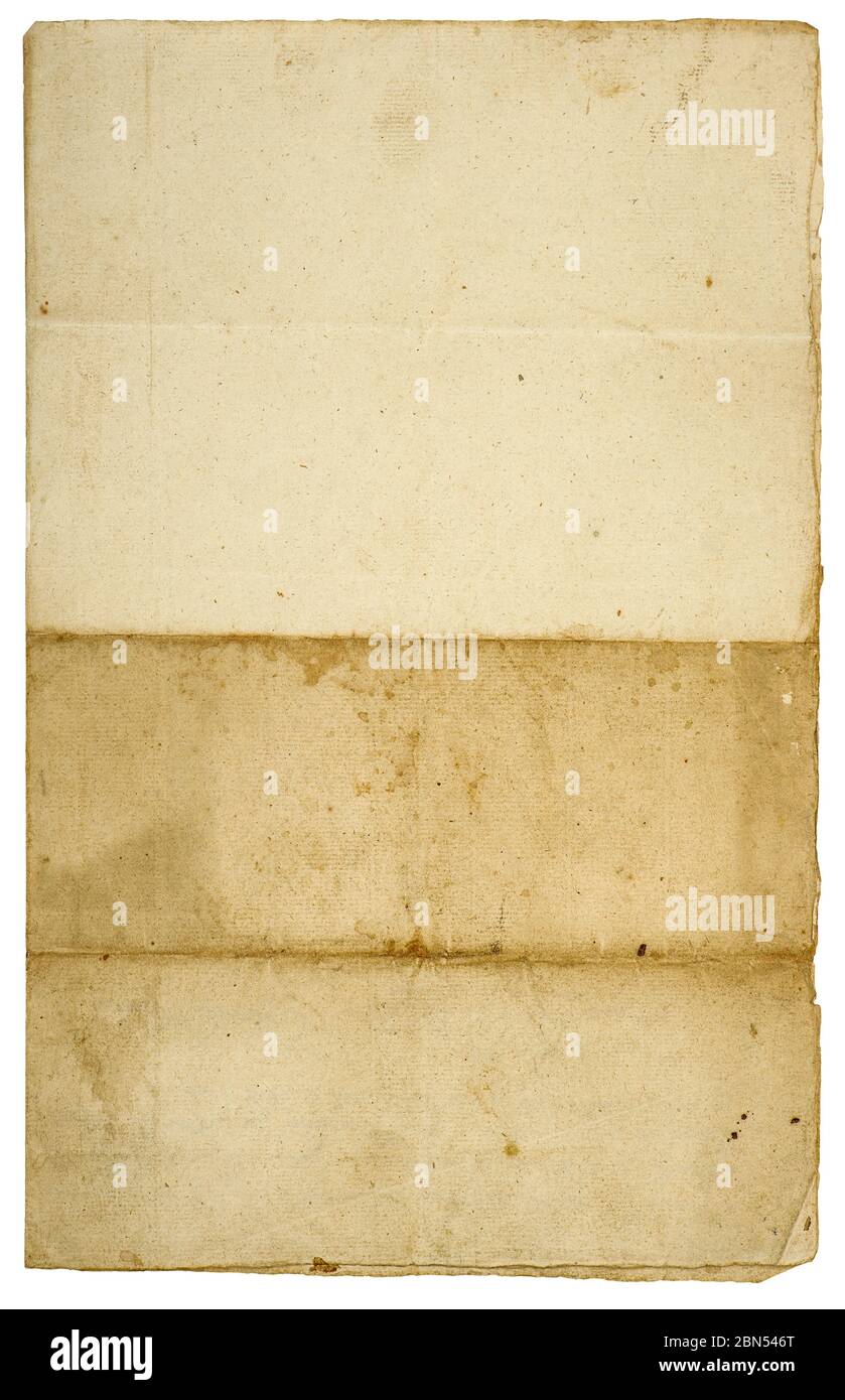 Ancienne feuille de papier usée avec bords isolés sur fond blanc Banque D'Images
