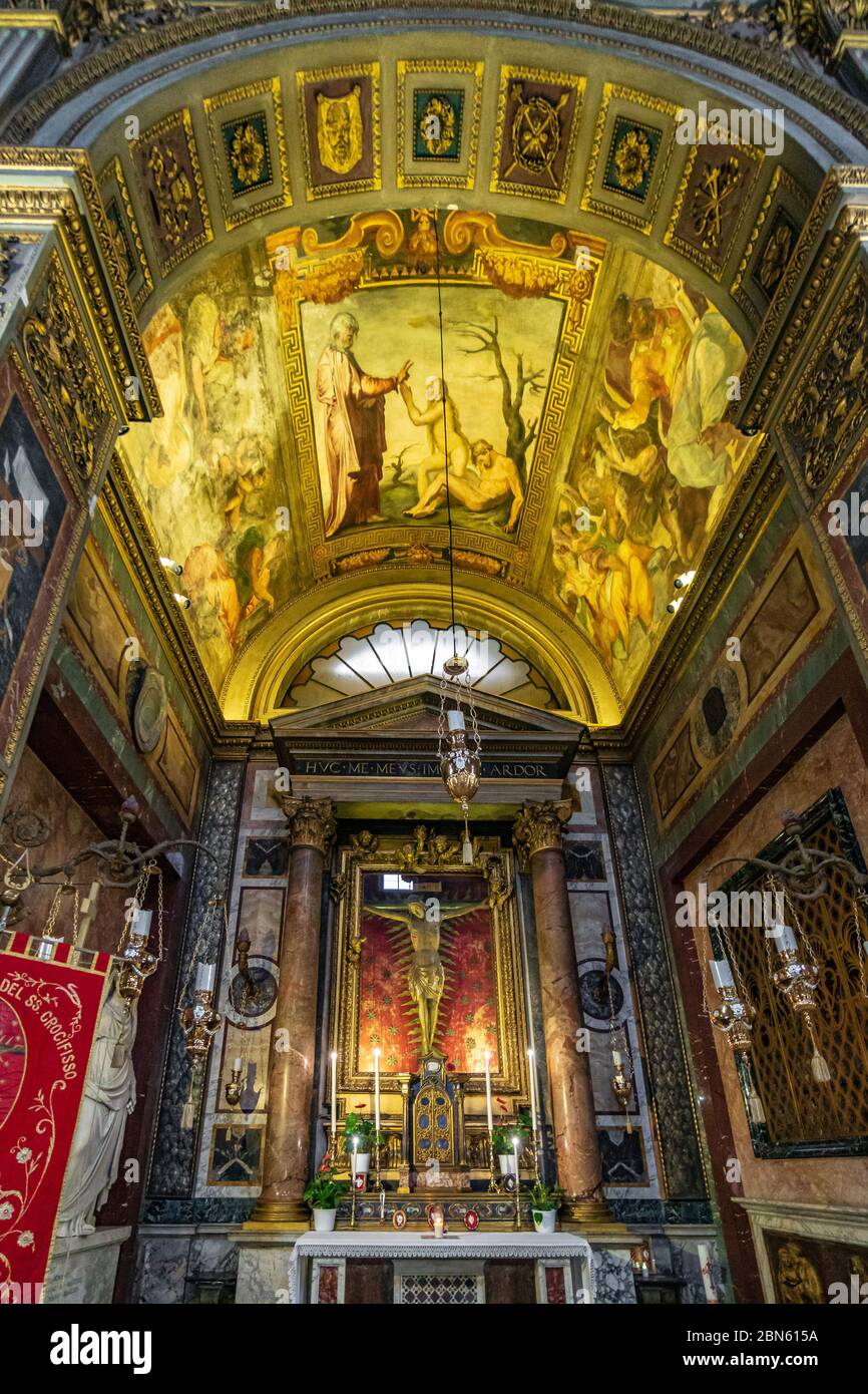 Rome, Italie - 10 03 2018: Intérieur de l'église San Marcello al Corso à Rome, Italie Banque D'Images