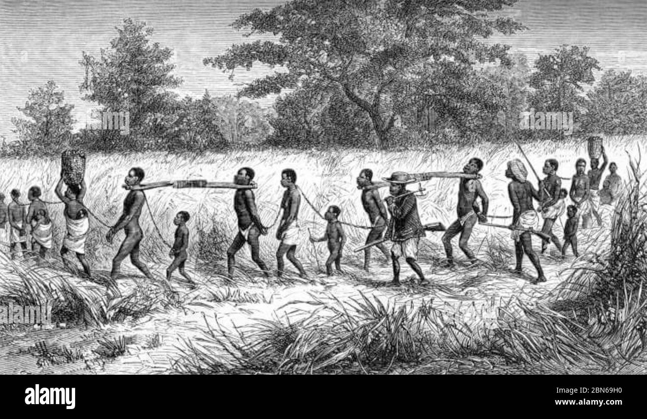 TRAITE DES ESCLAVES les négociants africains d'esclaves avec leurs victimes se rendent sur la côte pour l'expédition. Environ 1870. Banque D'Images