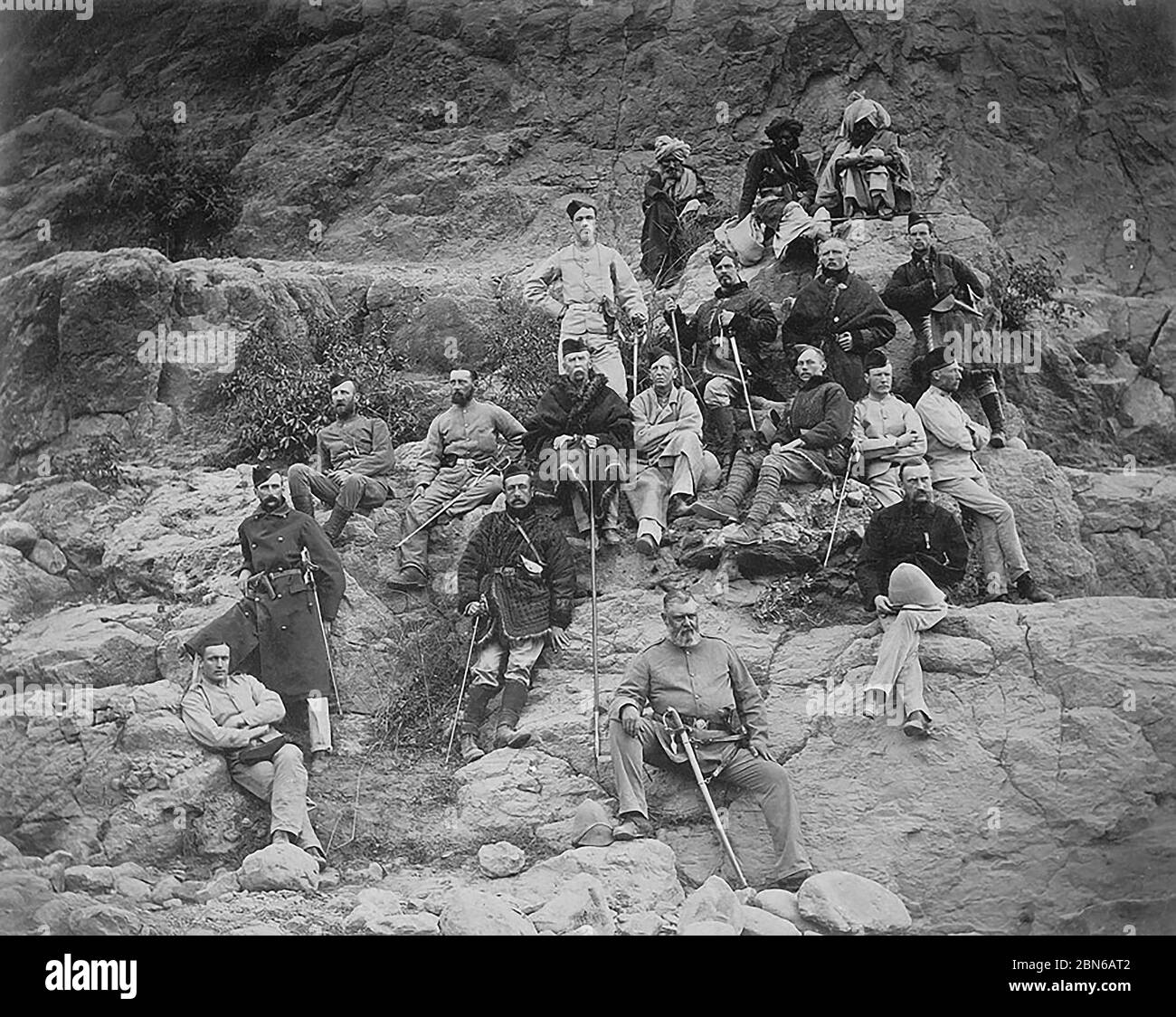 Afghanistan: 'Les suites de la bataille d'Ali Masjid - 19 membres de l'infanterie du Yorkshire', photographie de John Burke (1843-1900), 1878. Le Seco Banque D'Images