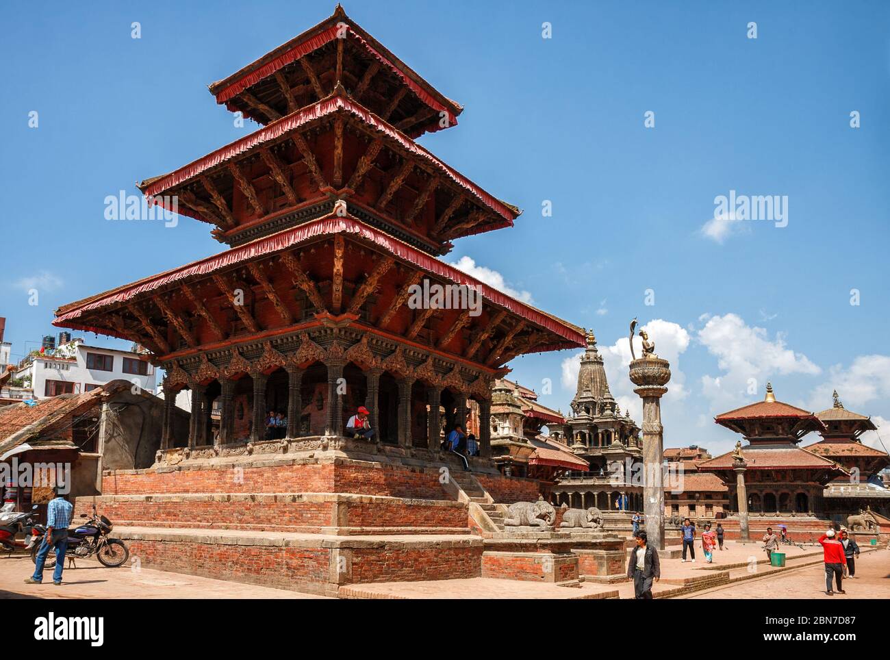 PATAN, KATMANDOU, NÉPAL - 30 SEPTEMBRE 2012 : Temple Hari Shankar et autres temples sur la place Patan Durbar Banque D'Images