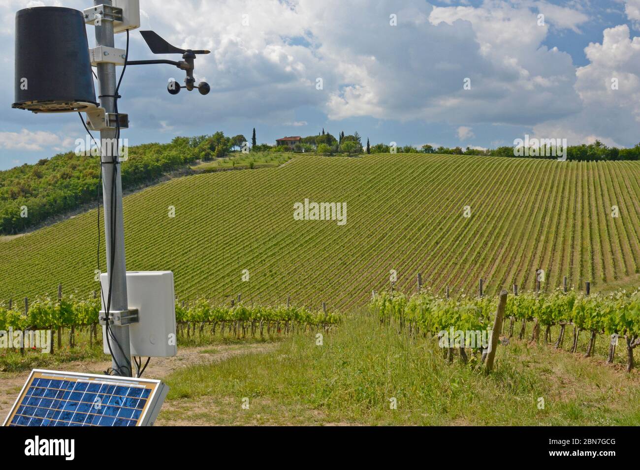 Station météorologique automatique à Podere Sodacci près de Brolio in Chianti, Toscane Banque D'Images