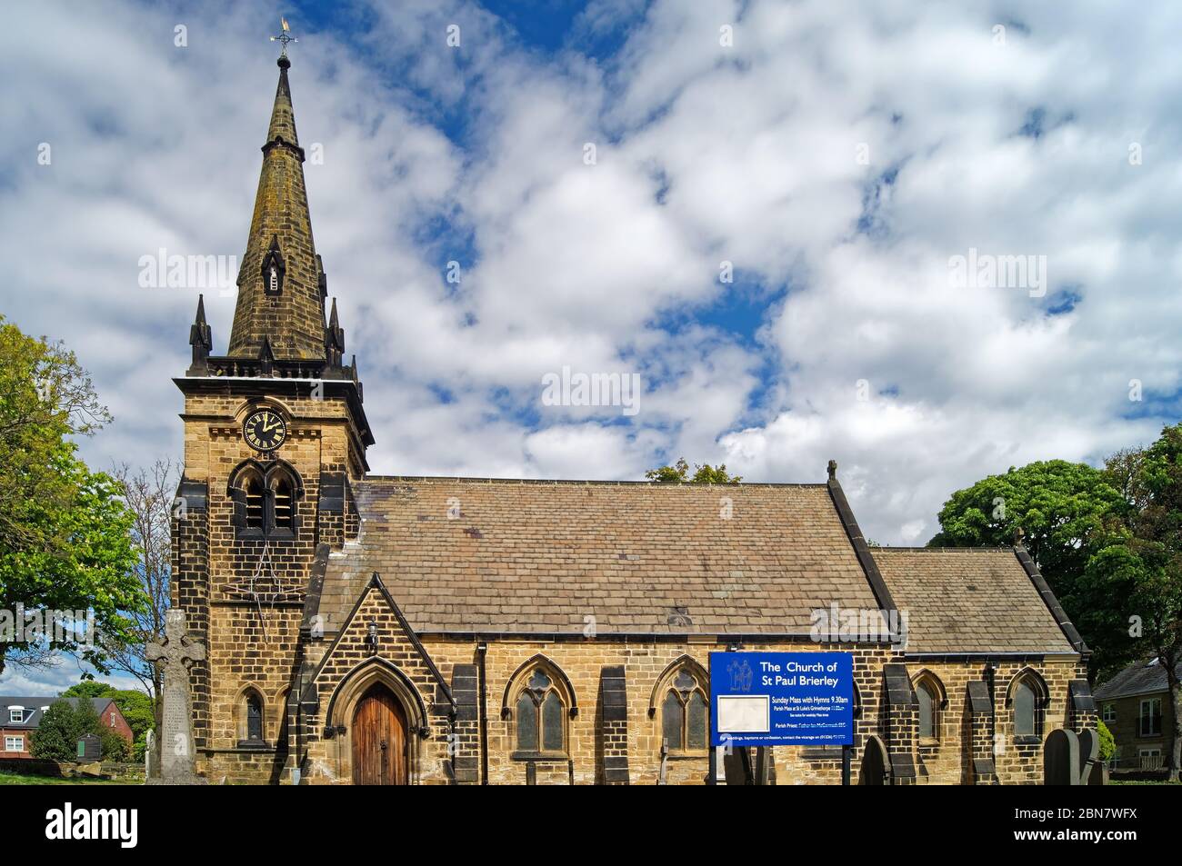 Royaume-Uni, Yorkshire du Sud, Barnsley, Brierley, Église St Paul Banque D'Images