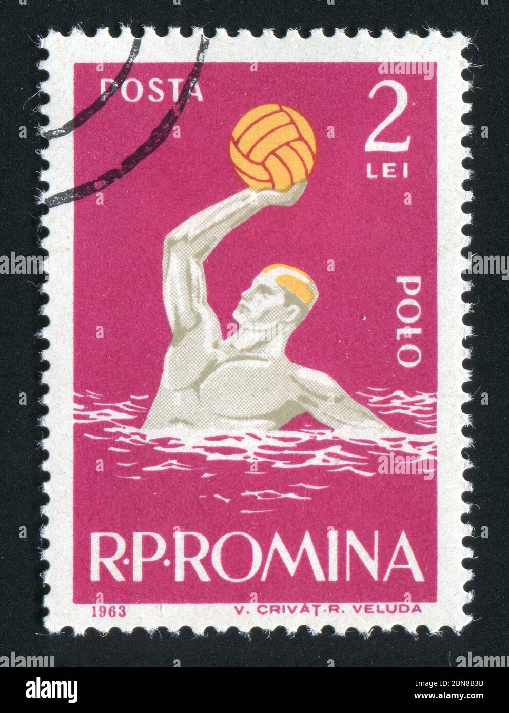 ROUMANIE -VERS 1963: Compétitions sportives sur un water polo, vers 1963. Banque D'Images