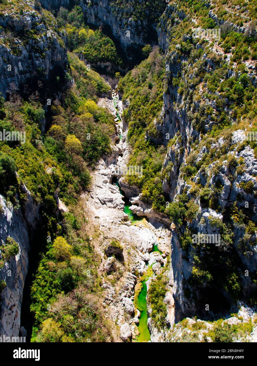 La gorge du Verdon (Gorges du Verdon), un canyon fluvial de la Côte d'Azur, Provence, France Banque D'Images
