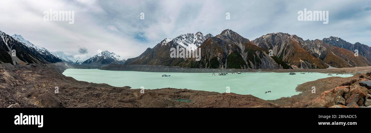 Glacier Tasman et lac glaciaire Turquoise, Mont Tasman, Parc national du Mont Cook, Alpes du Sud, région de Canterbury, Île du Sud, Nouvelle-Zélande, Oceani Banque D'Images