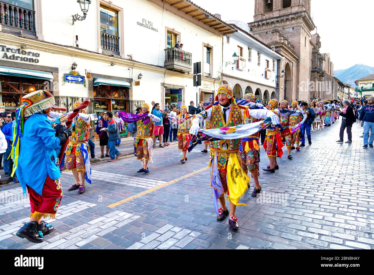 Défilé du Festival à Cusco, la Vallée Sacrée, Pérou Banque D'Images