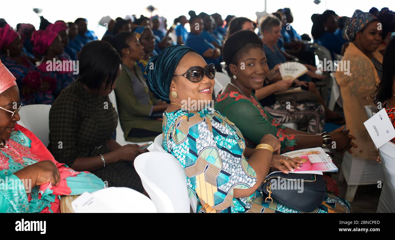 NIGÉRIA LAGOS FEMMES CONGRES SUJET VEUVE EN AFRIQUE Banque D'Images