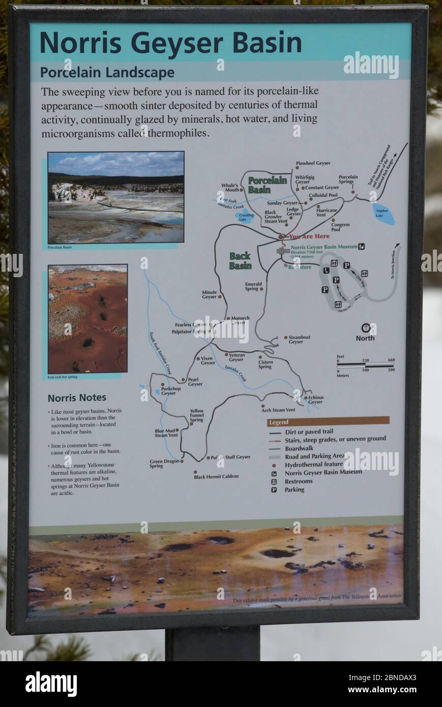 Carte du bassin de Norris Geyser, Yellowstone, Wyoming, États-Unis, février. Banque D'Images