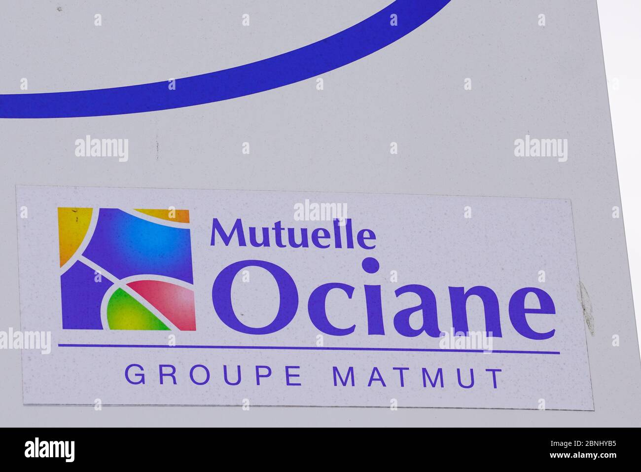 Bordeaux , Aquitaine / France - 05 12 2020 : Mutuelle Ociane Groupe Matmut logo de la boutique de signes mutuels française Banque D'Images