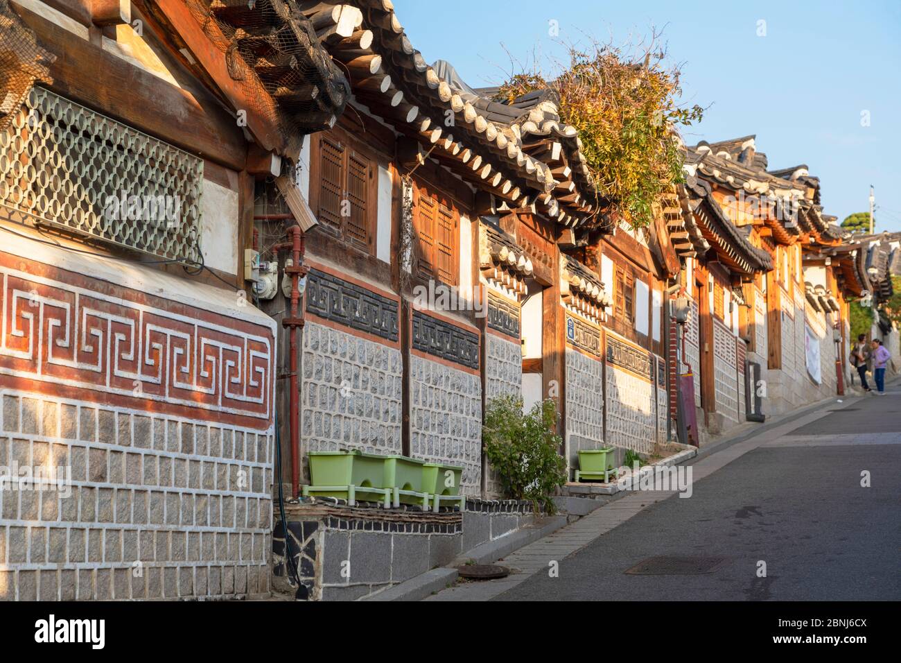 Maisons traditionnelles dans le village de Bukchon Hanok, Séoul, Corée du Sud, Asie Banque D'Images