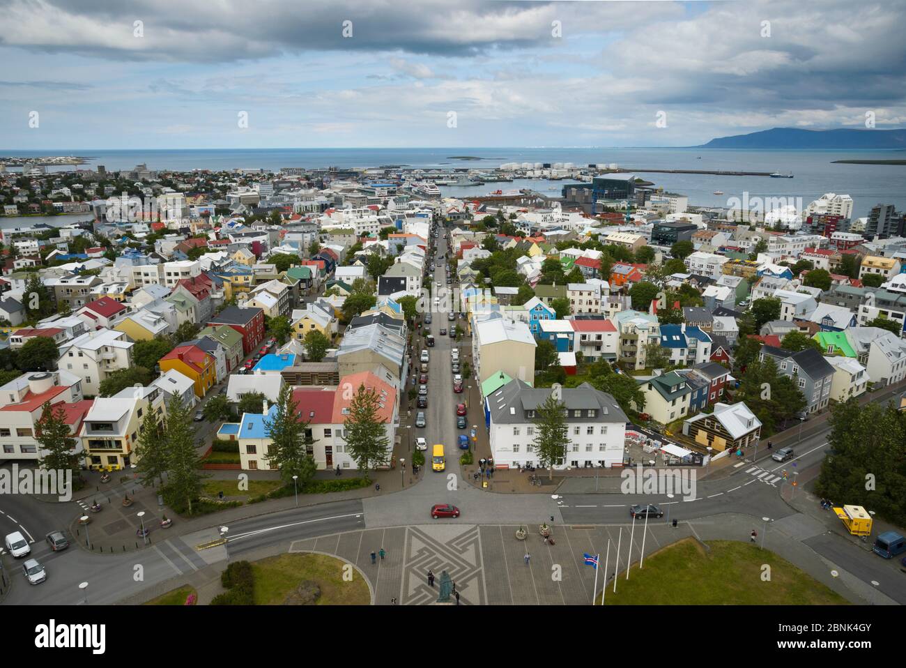 Vue aérienne de Reykjavik, photographié à partir de l'église Hallgrímskirkja (), Islande, Juillet 2015 Banque D'Images