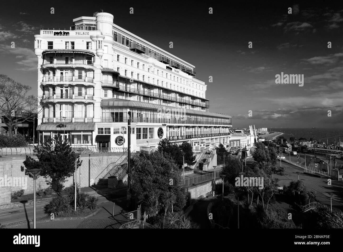 The Palace Hotel, Royal Terrace, Southend-on-Sea Town, Thames Estuary, Essex, Comté, Angleterre, Royaume-Uni Banque D'Images