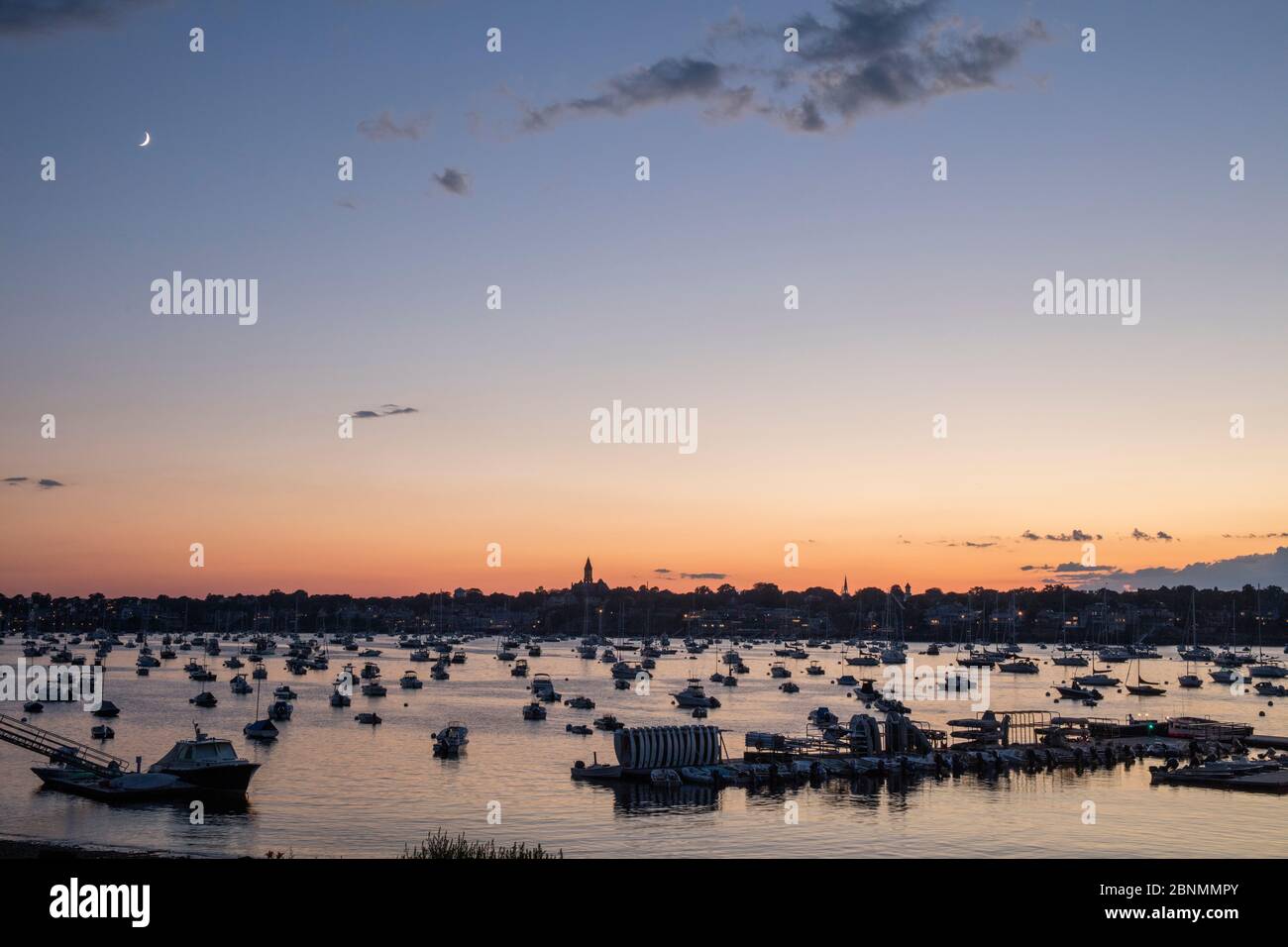 Coucher de soleil sur le port de Marblehead, Massachusetts, États-Unis août Banque D'Images