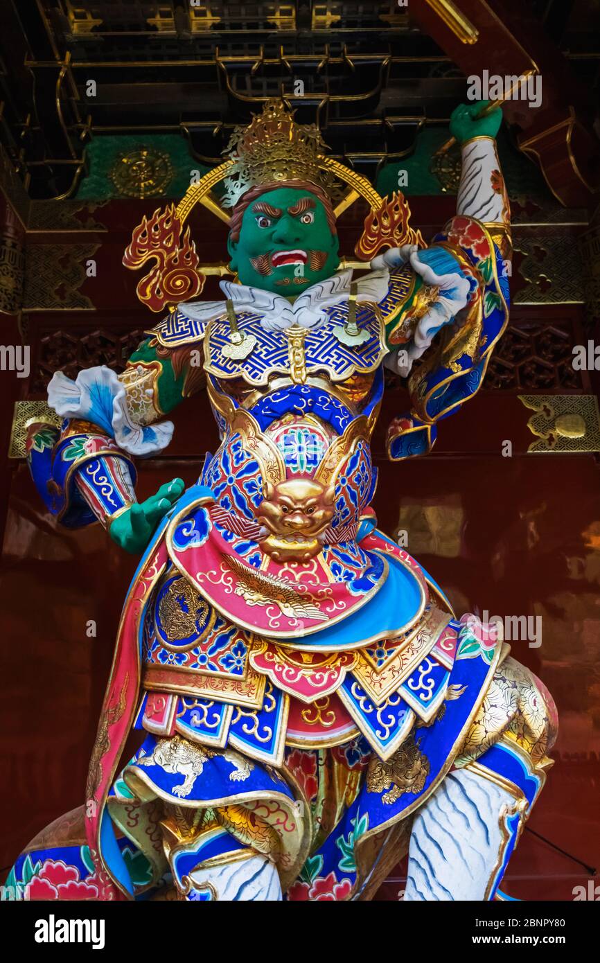 Japon, Honshu, Préfecture De Tochigi, Nikko, Temple Rinnoji Et Mausolée De Taiyuin, Statue De Jikokuten, L'Un Des Quatre Rois Heavenly Banque D'Images