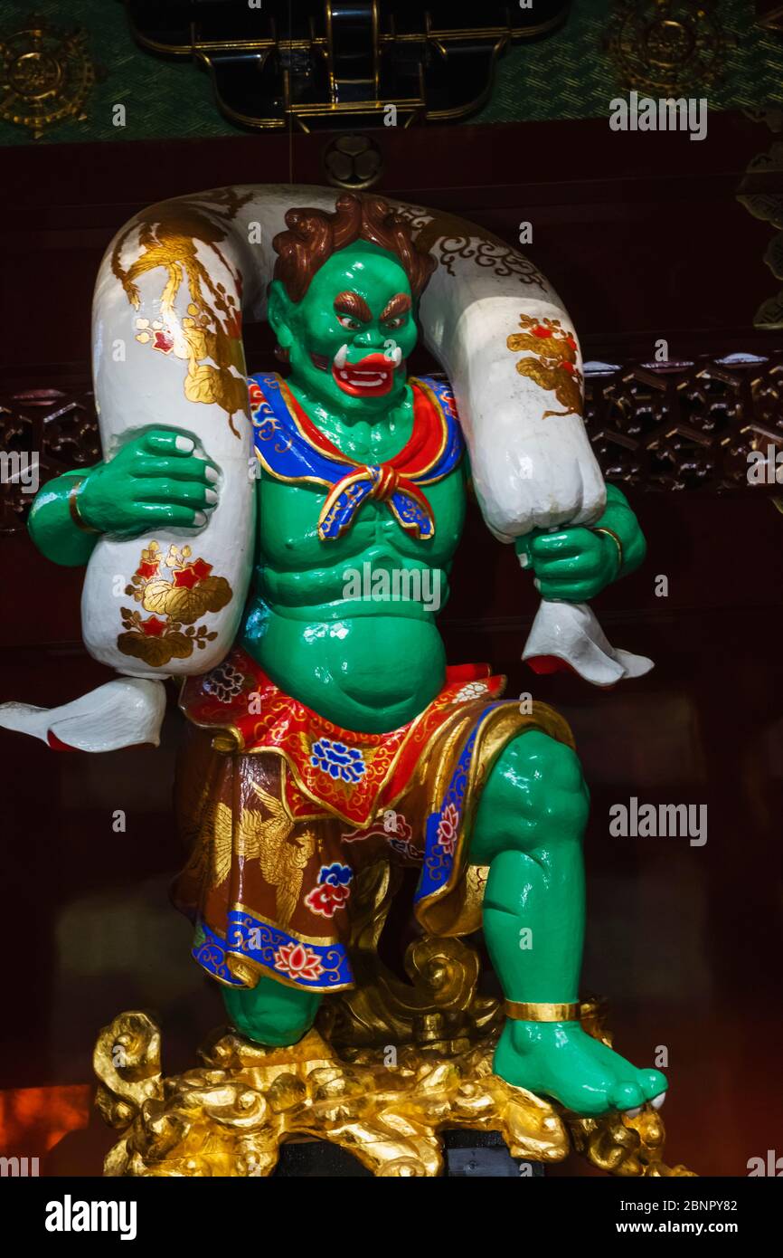 Statue de fujin le dieu shinto japonais du vent Banque de photographies et d’images à haute