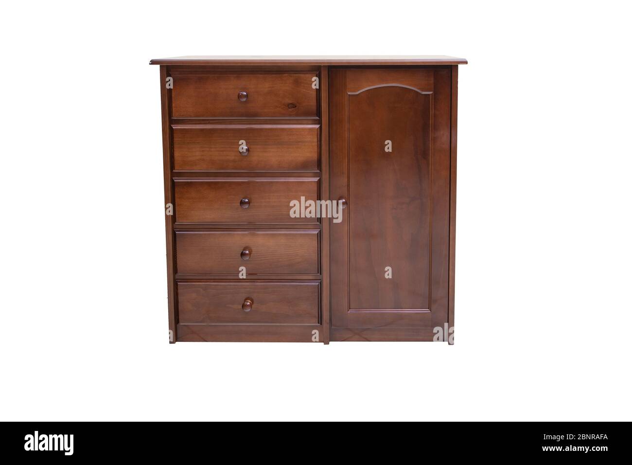 Commode en bois isolé sur fond blanc Banque D'Images