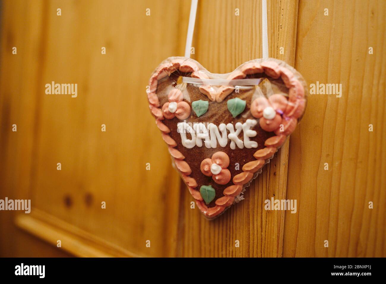 Pfaffenhofen, Allemagne, 16 mai 2020. Merci sur un coeur de pain d'épice . © Peter Schatz / photos stock Alay Banque D'Images
