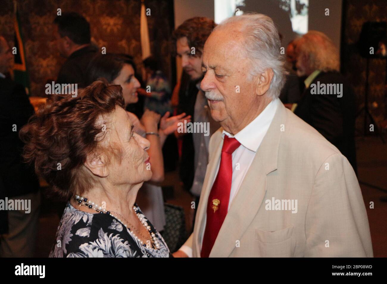 Kiria Mary Vassiliou et l'avocat George Bizos Banque D'Images