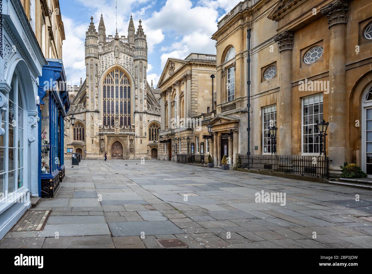 Vue en descendant de l'abbaye de Churcheryard à Bath Abbaye désertée en raison de la pandémie de coronavirus à Bath, Somerset, Royaume-Uni, le 16 mai 2020 Banque D'Images