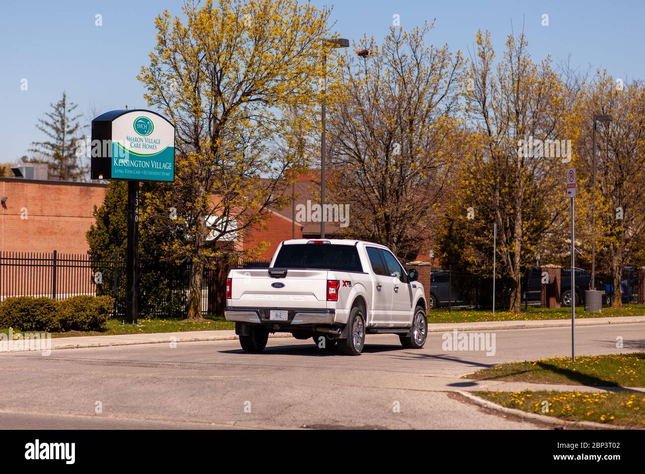 London, Canada - 13 mai 2020. Brian Bobbie était une infirmière autorisée qui travaillait au centre de soins de longue durée de Kengston Village, à Londres. Il est le premier de l'Ontario Banque D'Images