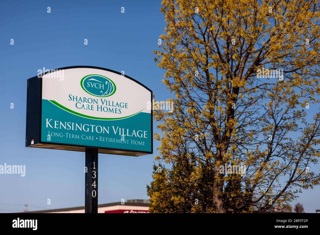 London, Canada - 13 mai 2020. Brian Bobbie était une infirmière autorisée qui travaillait au centre de soins de longue durée de Kengston Village, à Londres. Il est le premier de l'Ontario Banque D'Images