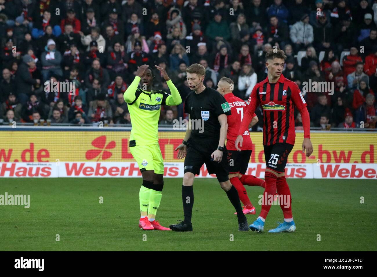 1. BL: 19-20: 19. Vitesse SC Freiburg - SC Paderborn Banque D'Images