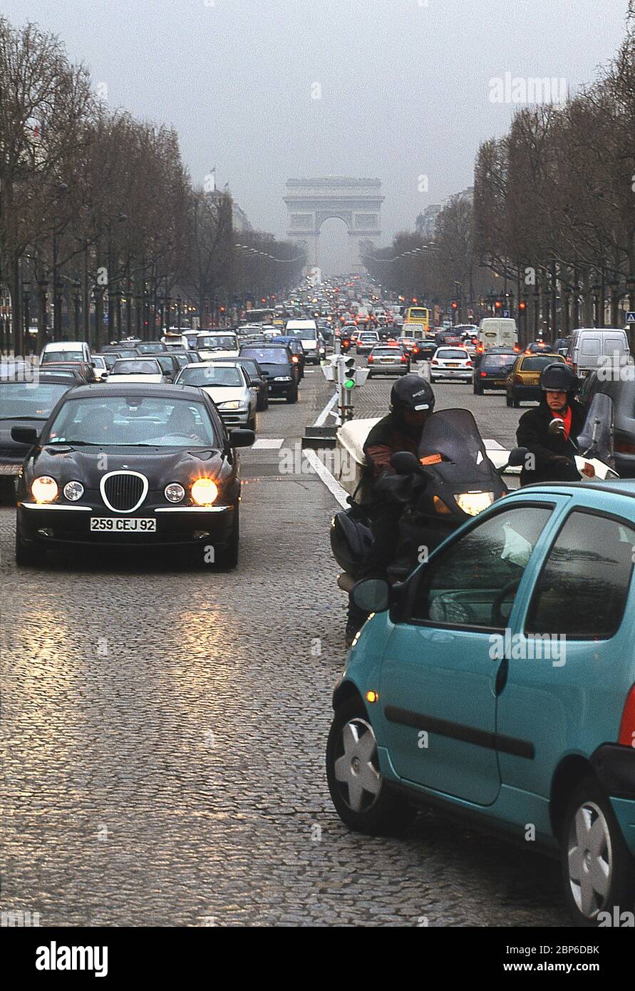 2002 Jaguar S Type à Paris Banque D'Images
