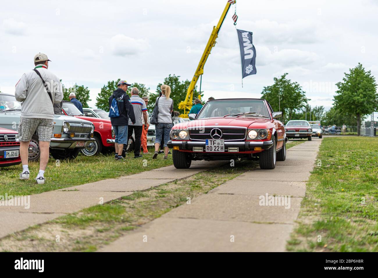 PAAREN IM GLIEN, ALLEMAGNE - 08 juin 2019 : Mercedes-Benz 450SL Roadster (R107). Die Oldtimer Show 2019. Banque D'Images