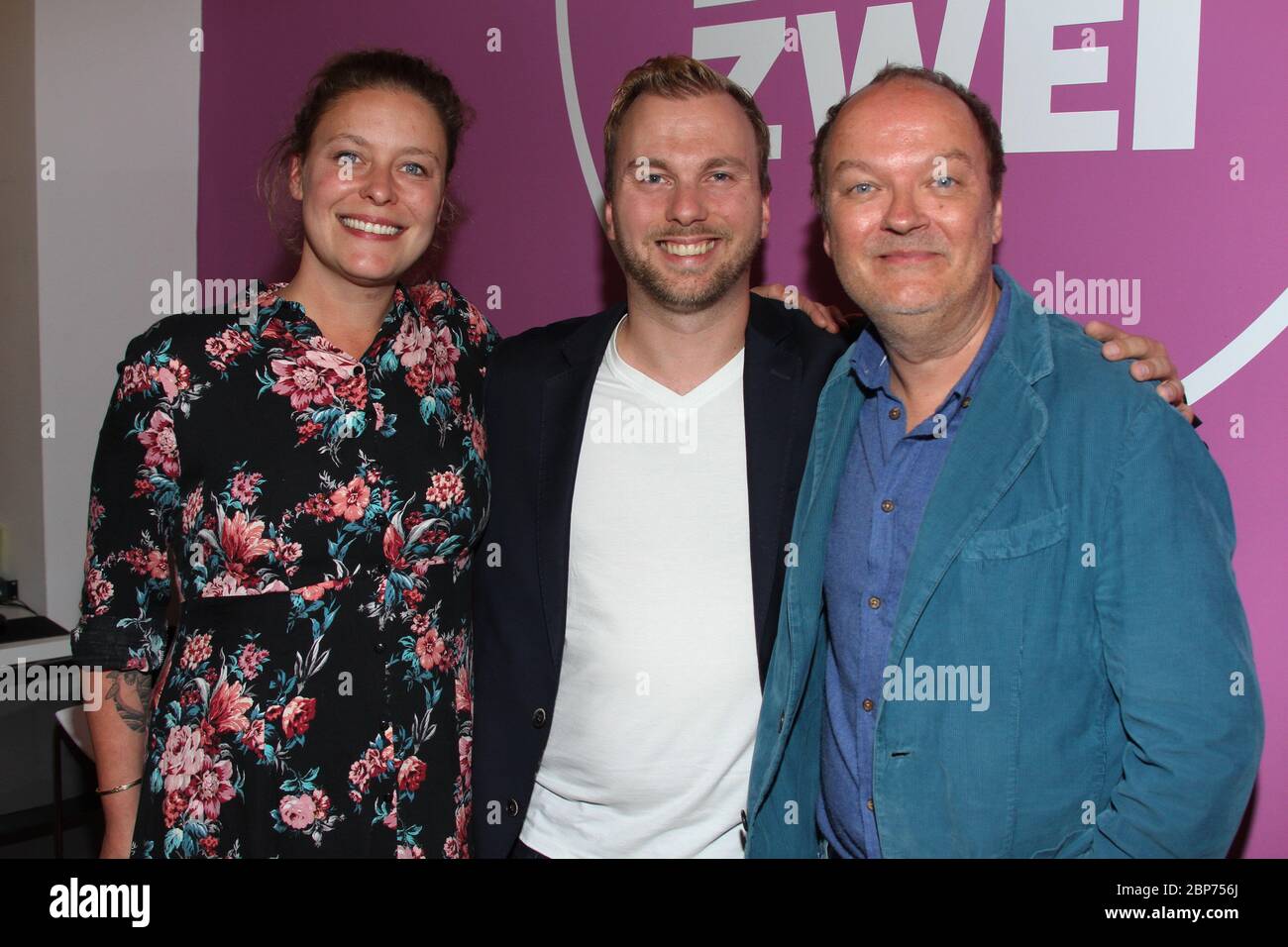 Cathy Weder, Jens Wawrzeck, Fabian Kuehne, Fototermin im Hamburg Zwei 80er Cafe à Ottensen, Hambourg, 15.08.2019 Banque D'Images