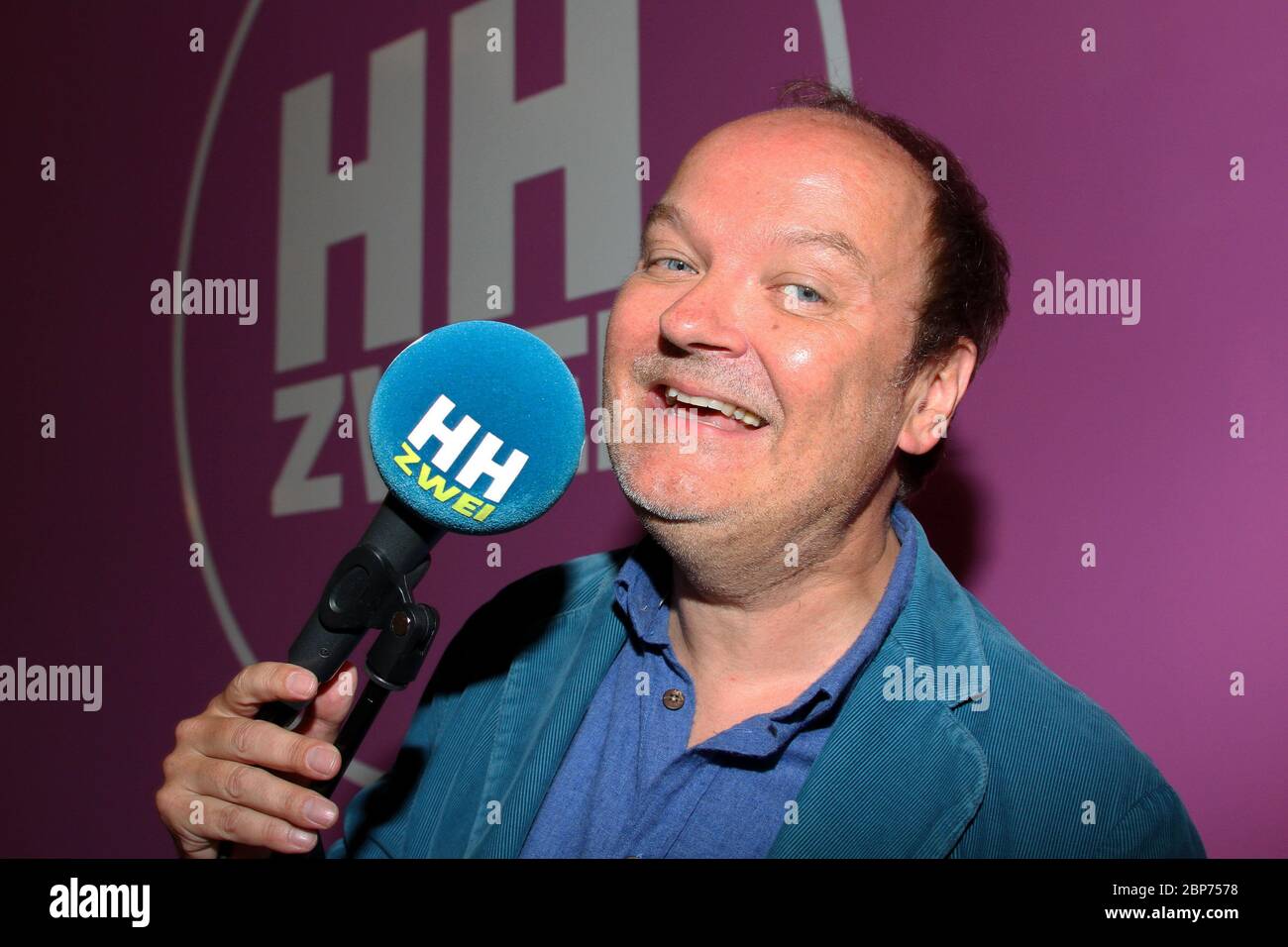 Jens Wawrzeck, Fototermin im Hamburg Zwei 80er Cafe à Ottensen, Hambourg, 15.08.2019 Banque D'Images