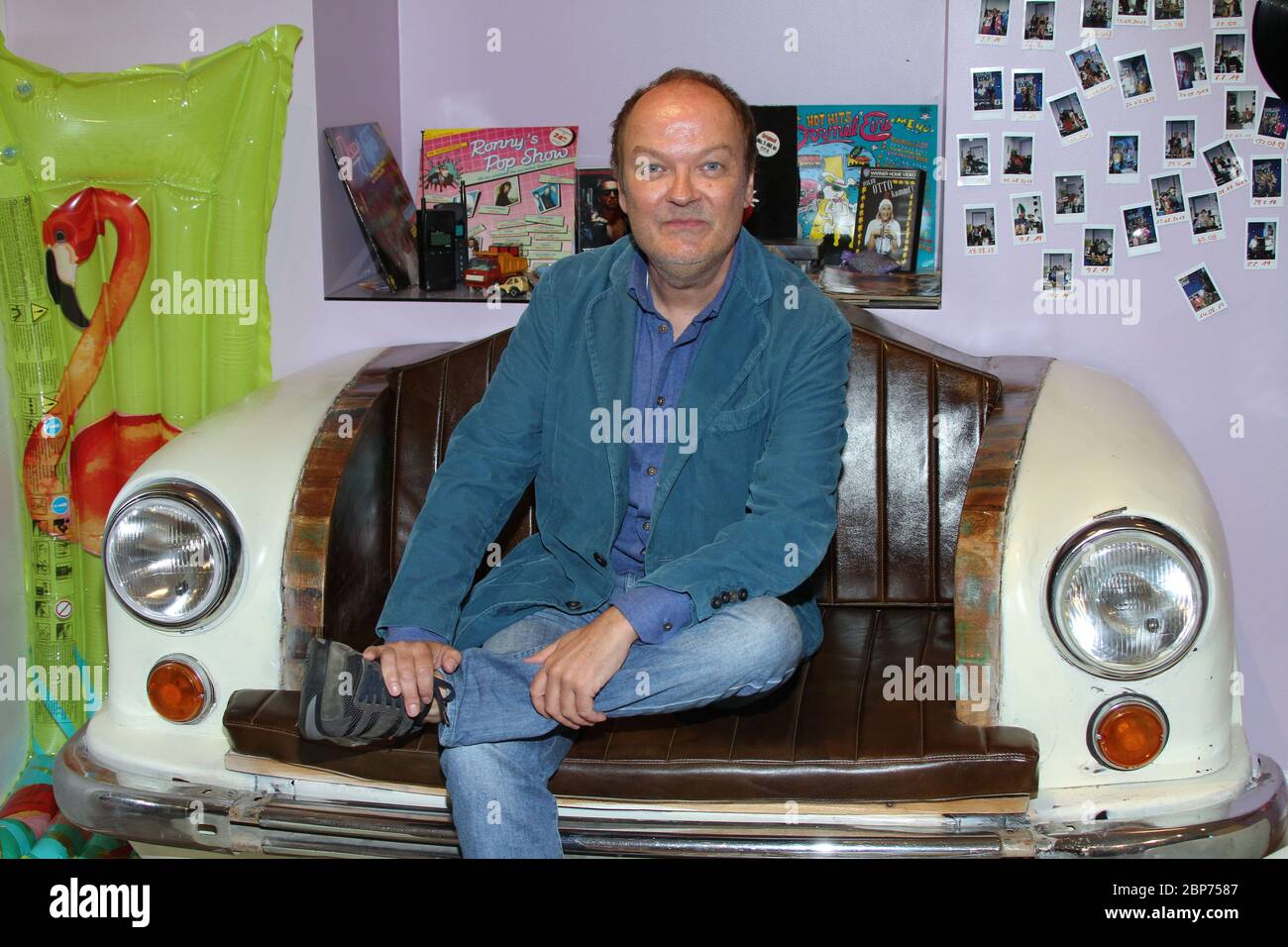 Jens Wawrzeck, Fototermin im Hamburg Zwei 80er Cafe à Ottensen, Hambourg, 15.08.2019 Banque D'Images