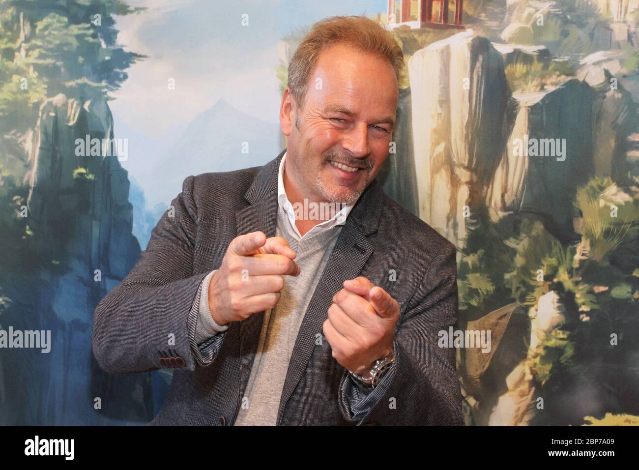 Jusqu'à Demtroeder, 40 ans globe-trotter, Virtual Reality Roadshow, Tour Stop Hambourg, 18.09.2019 Banque D'Images