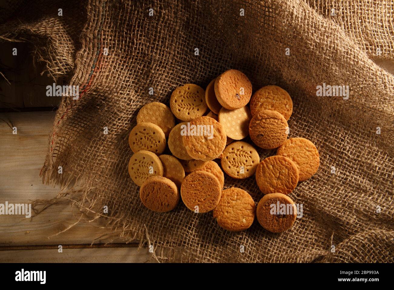 Les cookies de différentes céréales Banque D'Images