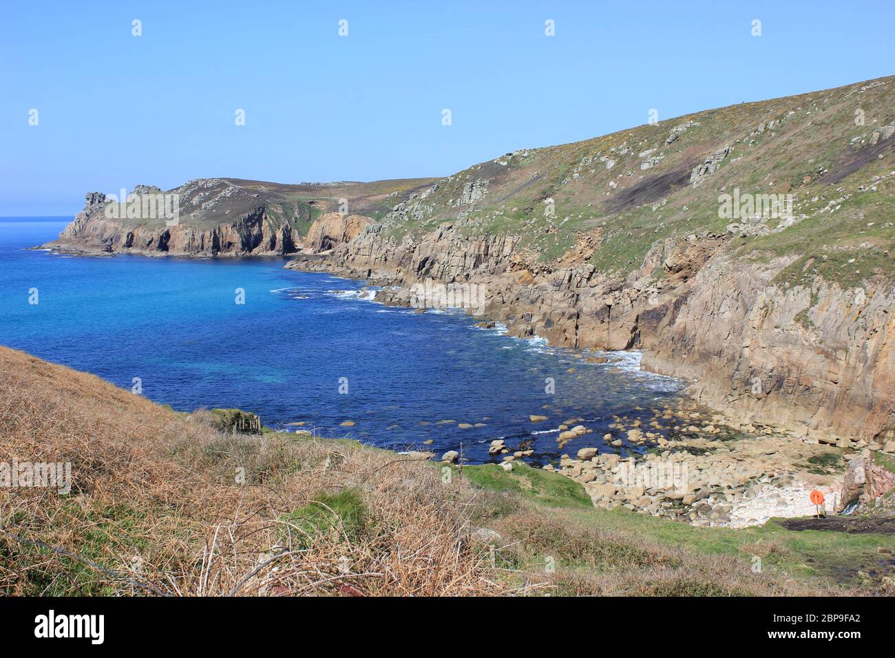 Sentier côtier vers la fin de la terre, Cornwall, Angleterre Banque D'Images