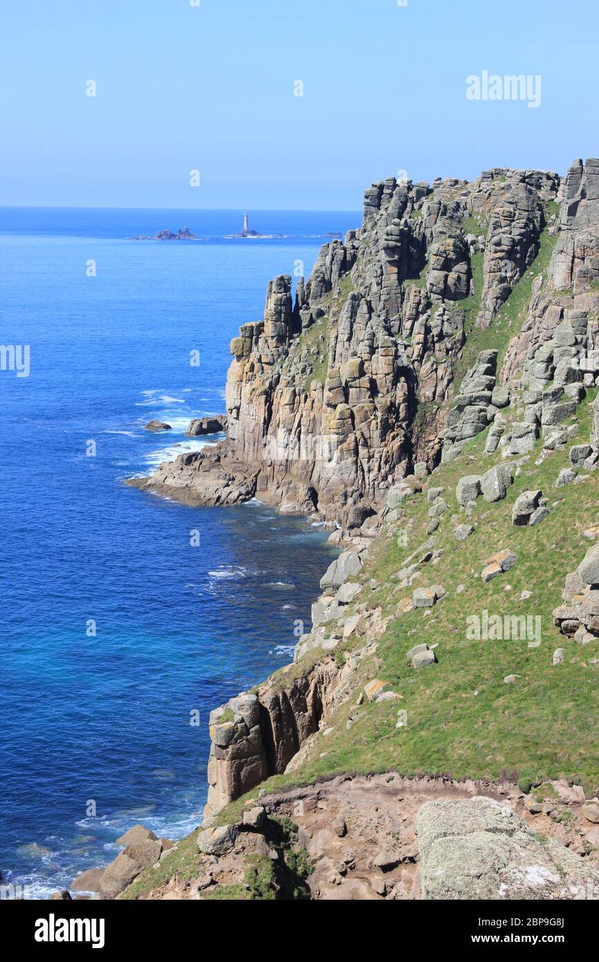 Sentier côtier vers la fin de la terre, Cornwall, Angleterre Banque D'Images