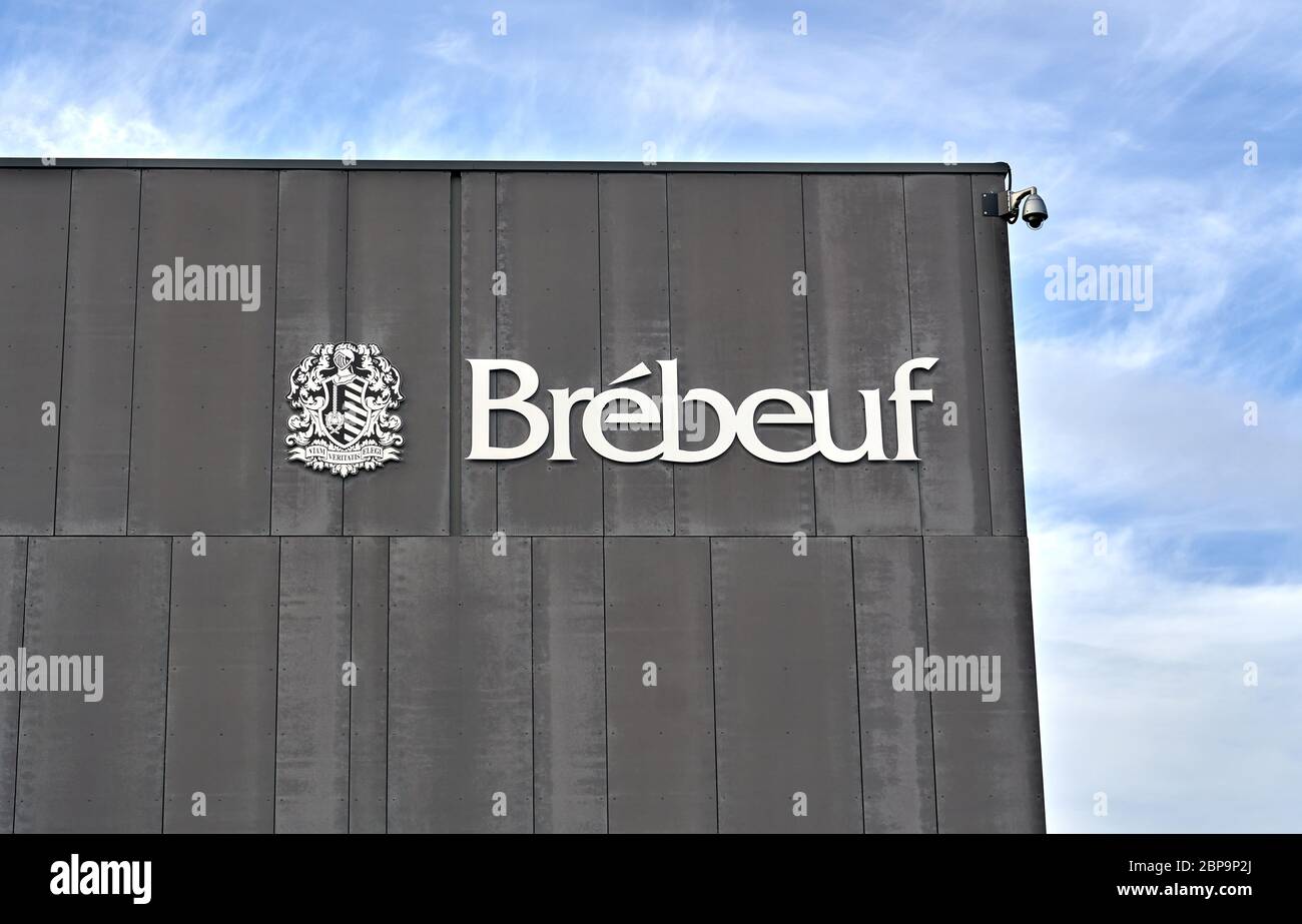 Montréal, Canada - 17 mai 2020 : Collège Brebeuf. C'est un établissement de collège privé à Montréal. Le Collège Jean de Brebeuf est l'un des meilleurs et des meilleurs Banque D'Images