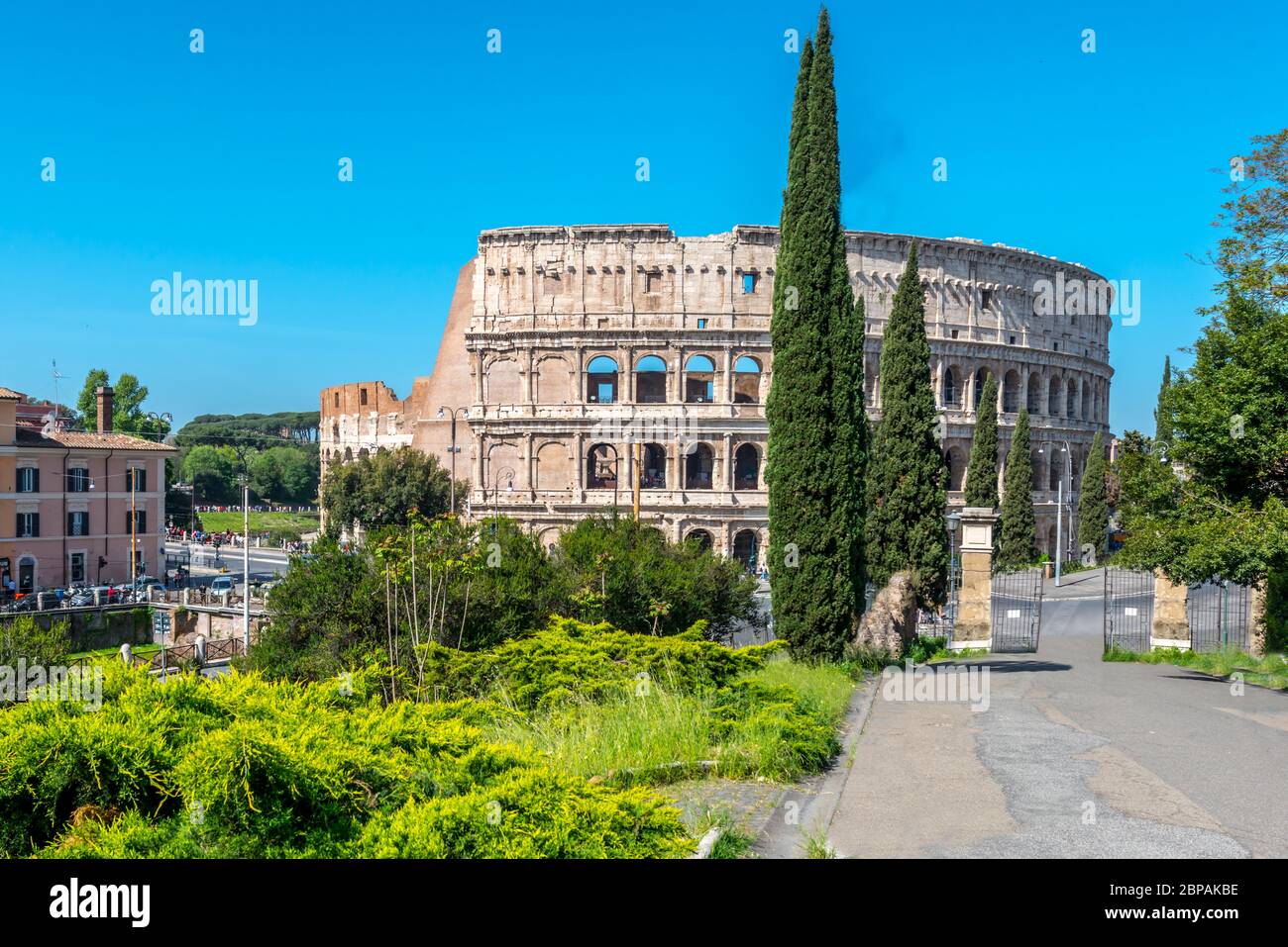 Sicht auf das Kolosseum in ROM vom Parc del Colle oppio Banque D'Images
