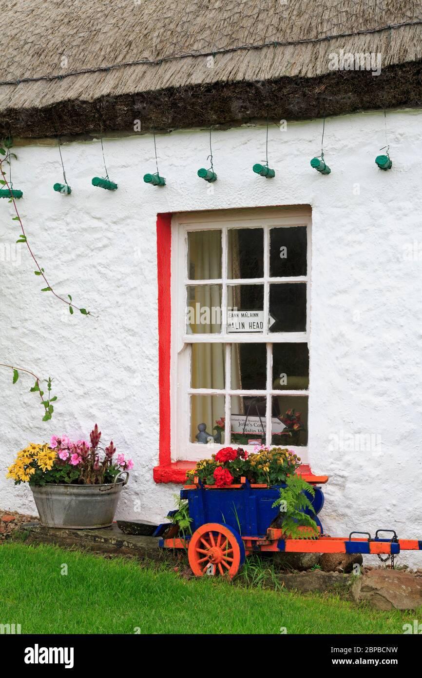 Chaumière traditionnelle, Ballyhillin Village, Malin, comté de Donegal, Irlande, Europe Banque D'Images