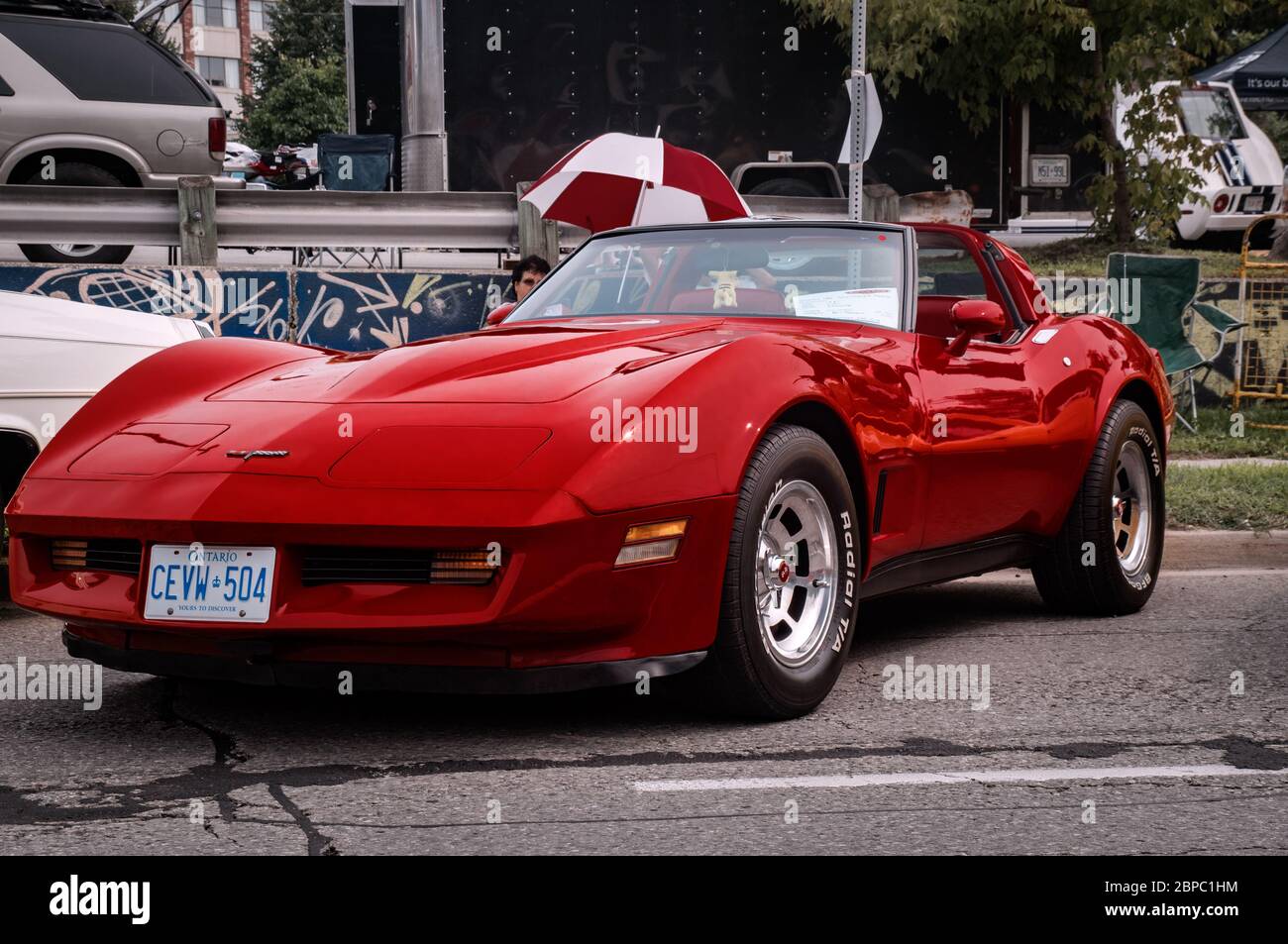 TORONTO, CANADA - 08 18 2018 : magnifique voiture de voiture de voiture de voiture de voiture de voiture de coupé C3 1981 de Chevrolet en plein air sur le Danforth Banque D'Images