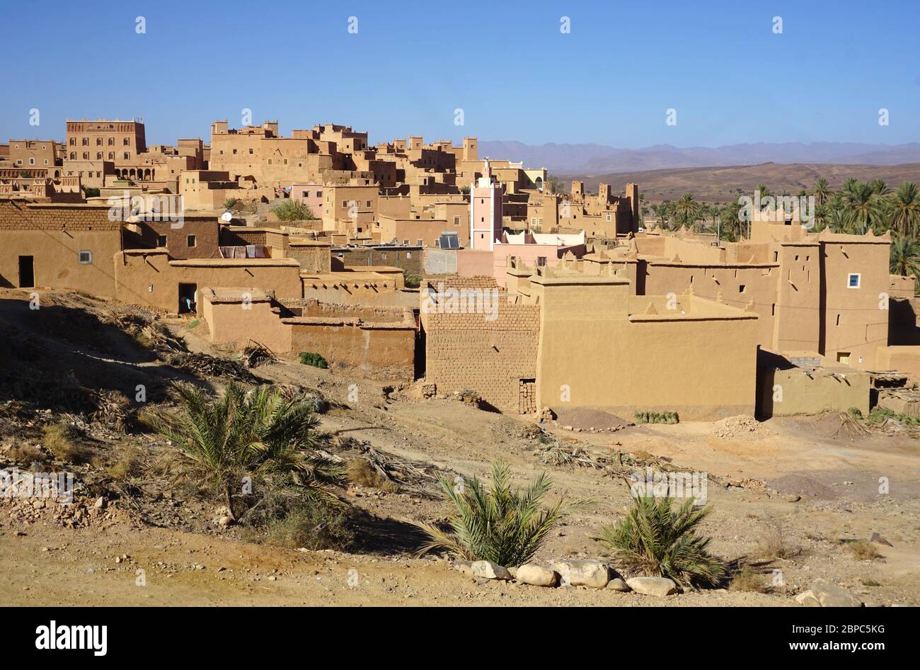 Ksar (village) n'Kob dans la vallée de Draa, au sud du Maroc Banque D'Images