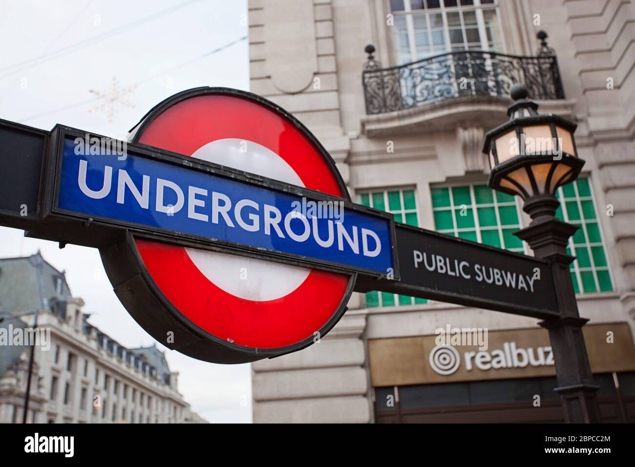 Underground Sign, Piccadilly Circus, Londres, Royaume-Uni Banque D'Images