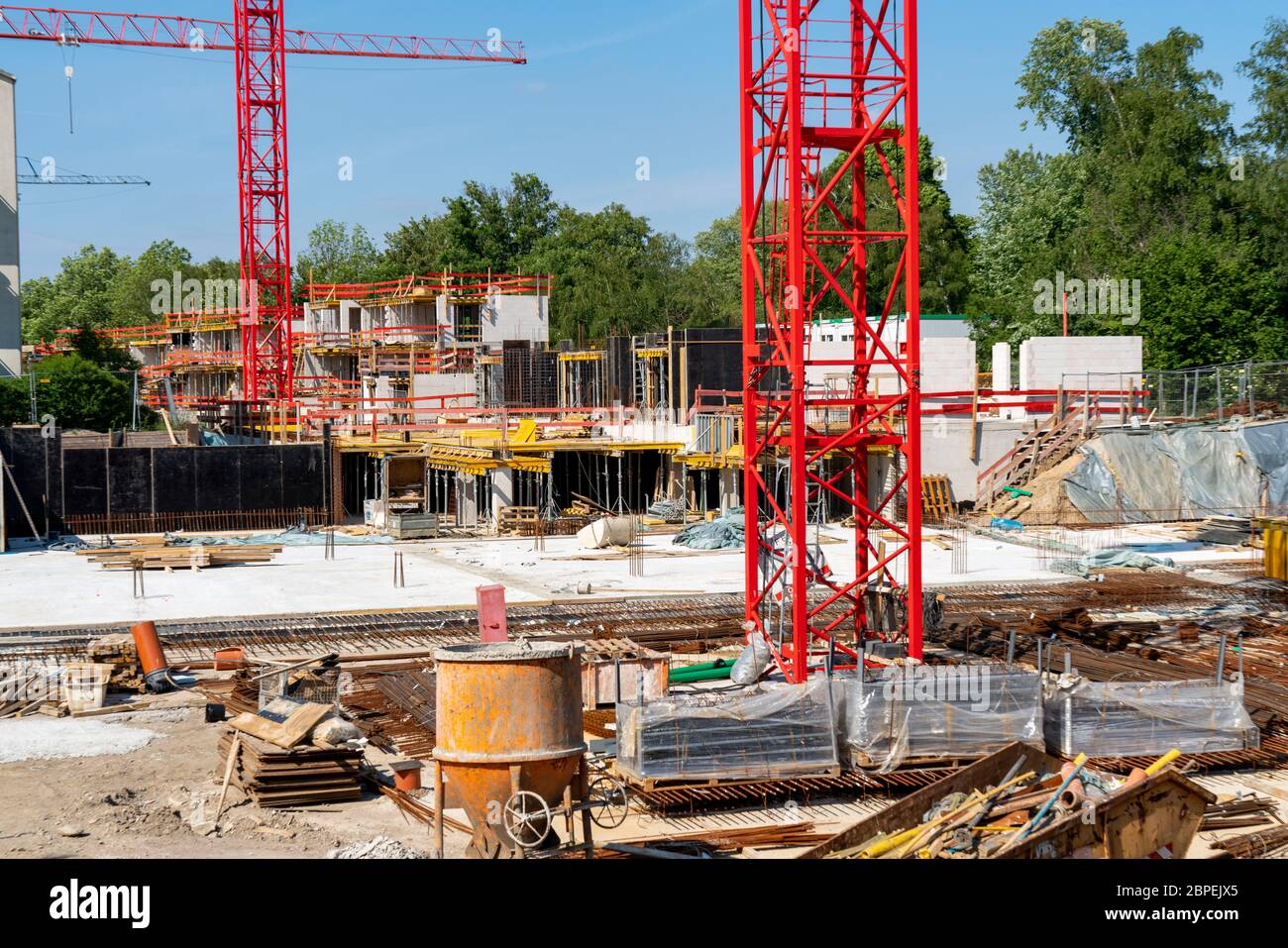 Chantier du projet de construction de logements Rübogen à Essen-Rüttenscheid, où 100 condominiums sont construits, dans 10 bâtiments, Essen, N Banque D'Images