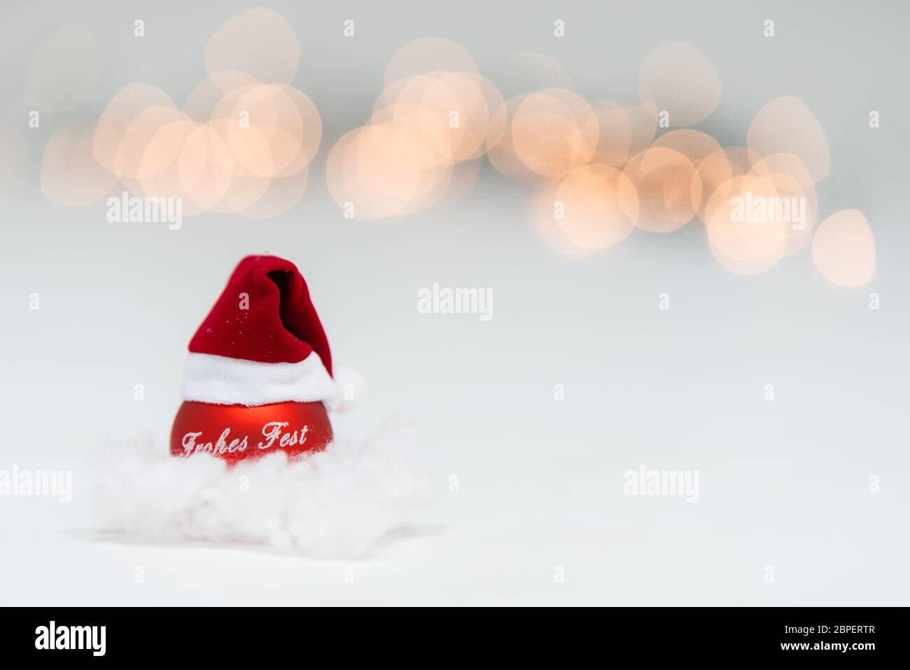 Textfreiraum Weihnachtliches Motiv mit weißem vor Hintergrund Banque D'Images