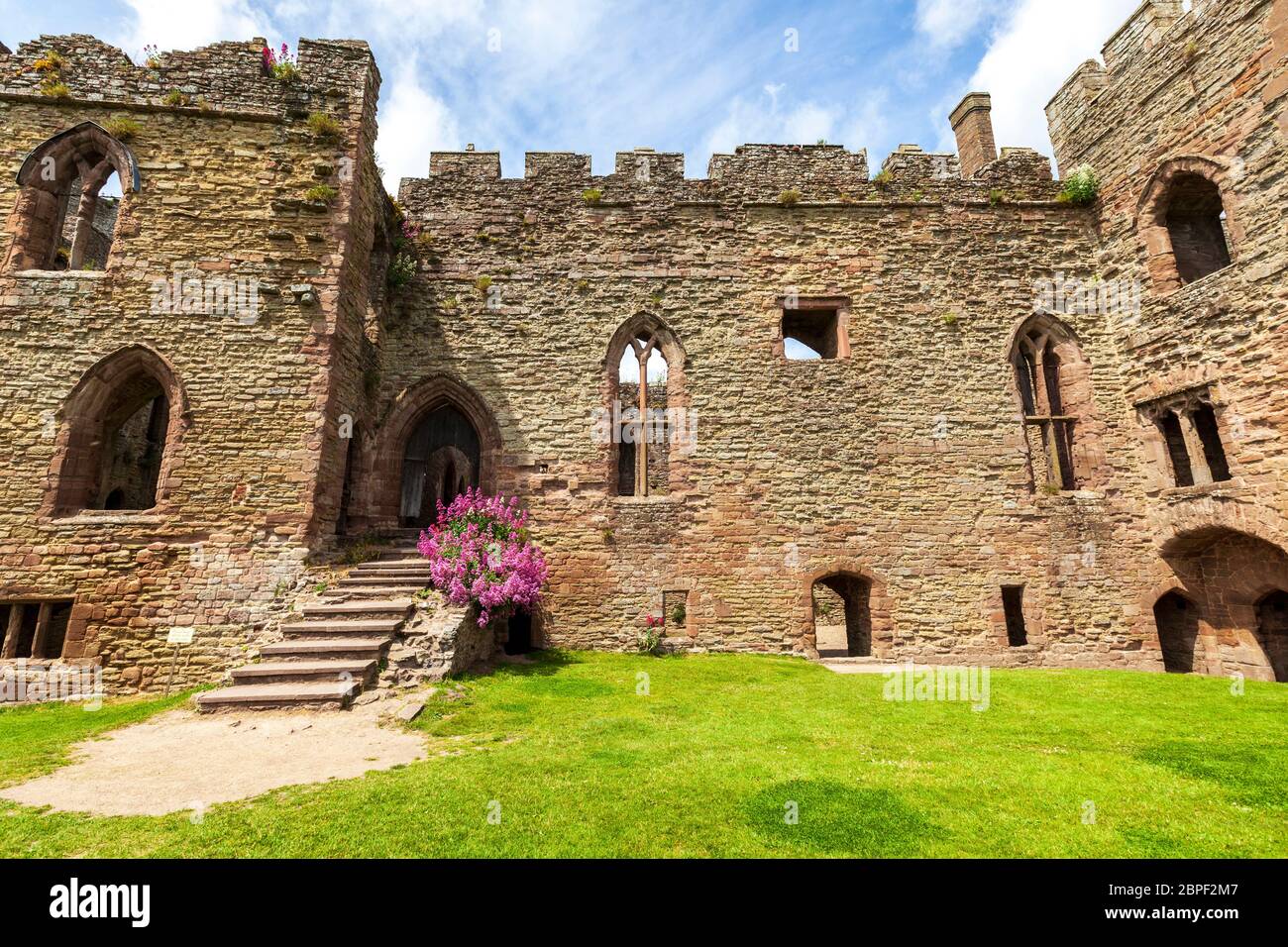 Le bloc solaire du XIIIe siècle et la Grande salle du château de Ludlow, Shropshire, Angleterre Banque D'Images