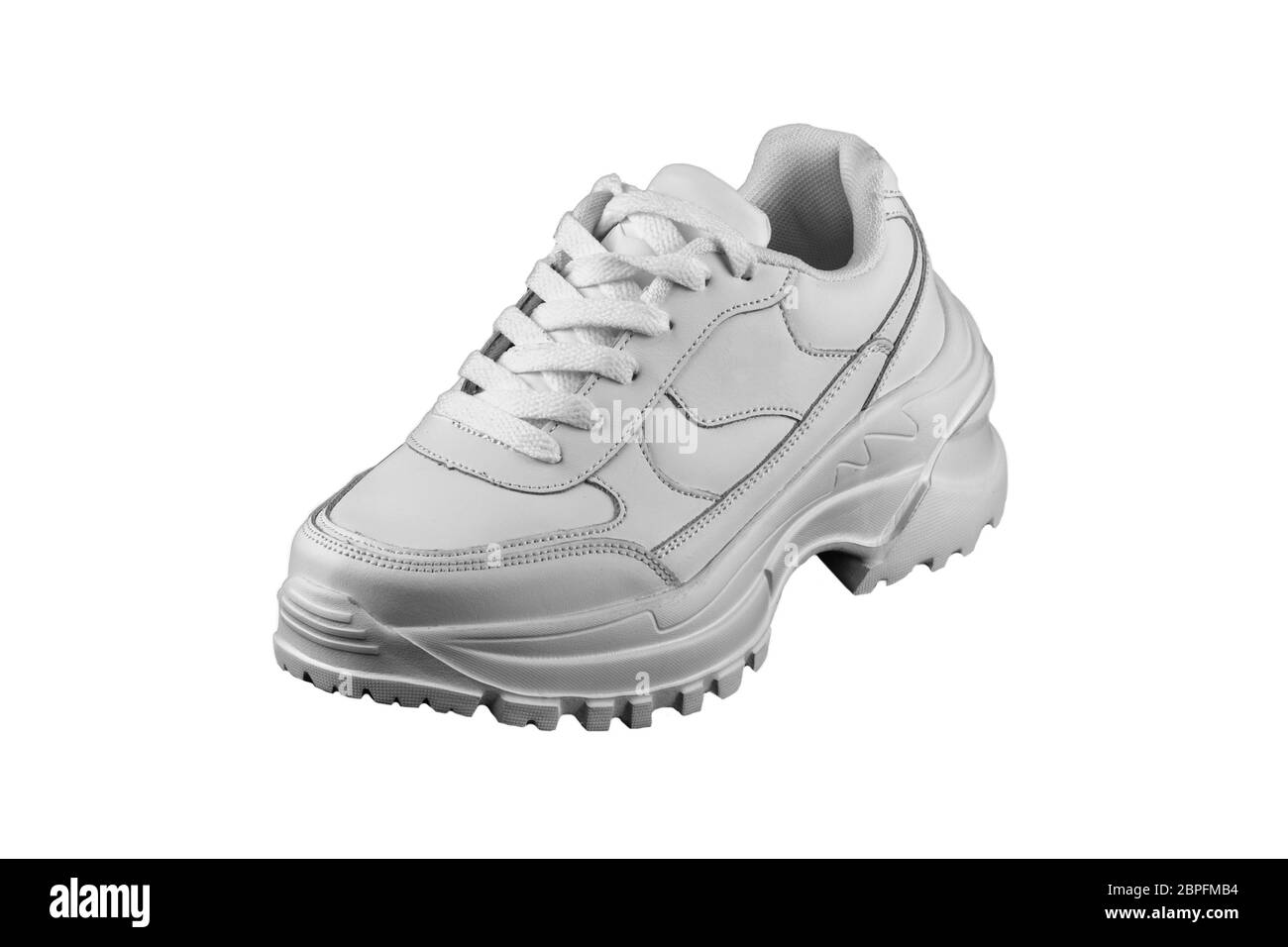 Sneaker blanche sur fond blanc.Chaussures de sport. Banque D'Images