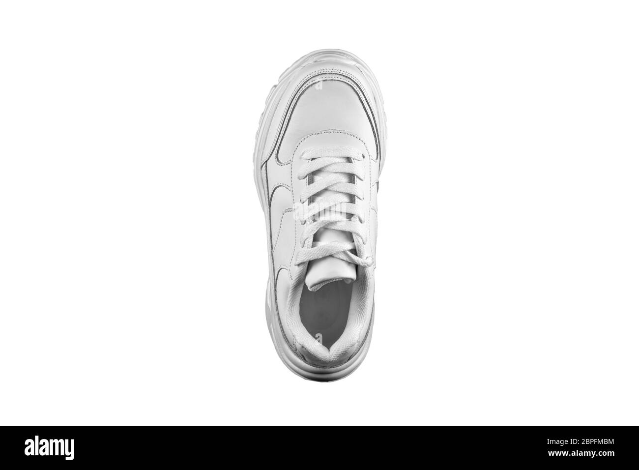 Une sneaker blanche vue du dessus.Chaussures de sport. Banque D'Images
