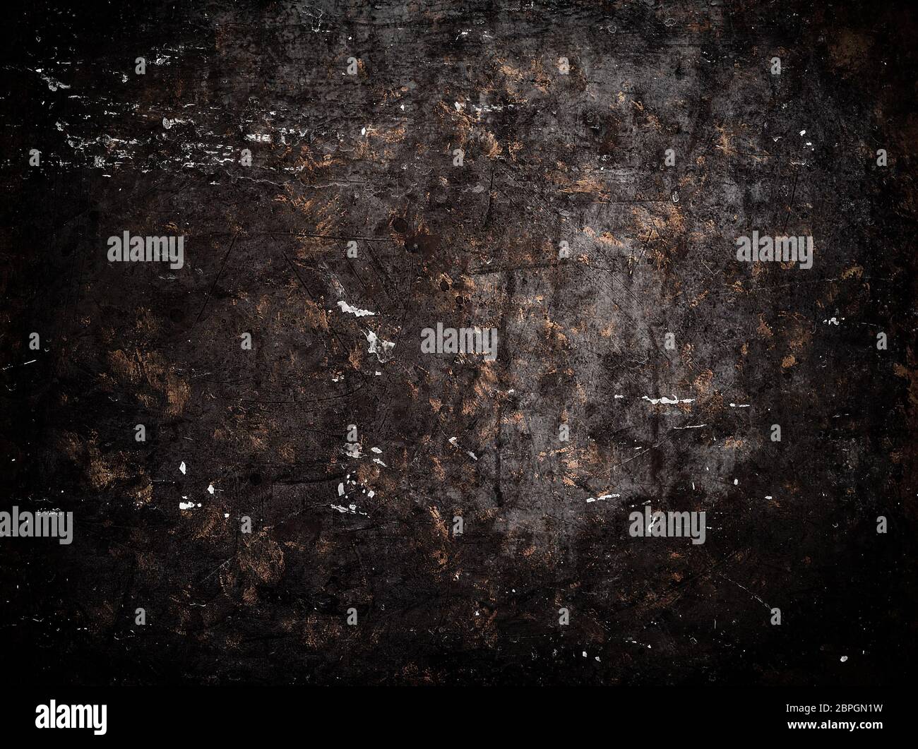 La texture de métal avec les rayures et les fissures, fond sombre Banque D'Images