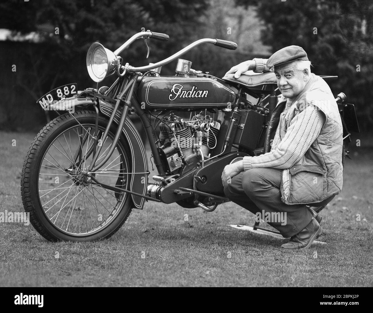 Old indian motorcycle Banque de photographies et d'images à haute  résolution - Alamy