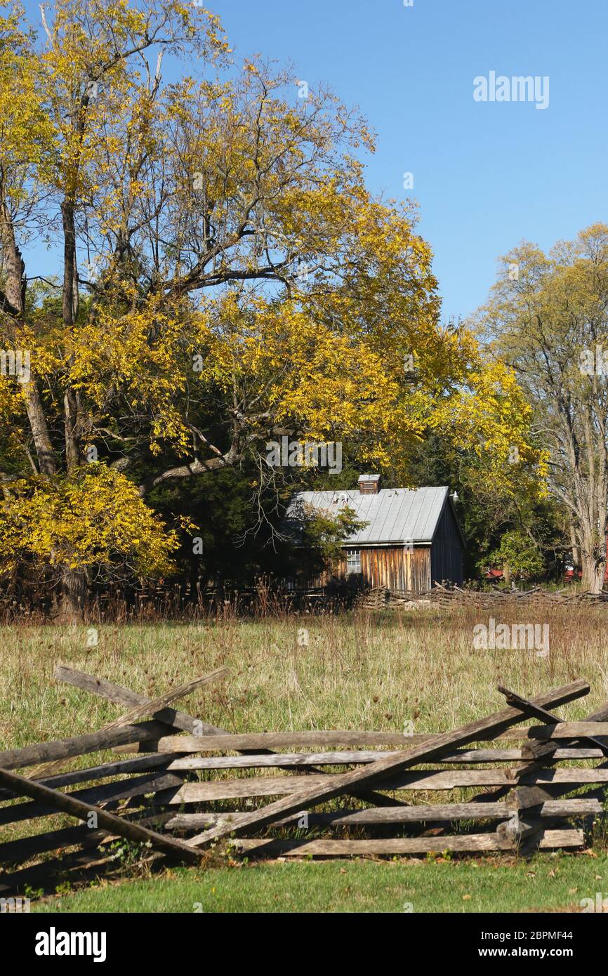Barn historique. Ancienne grange à Carriage Hill Metropark, Huber Heights ou Dayton, Ohio, États-Unis. Banque D'Images
